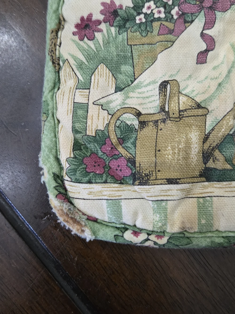Duck Print Potholders with Garden Motif - Green, Pink, Cream